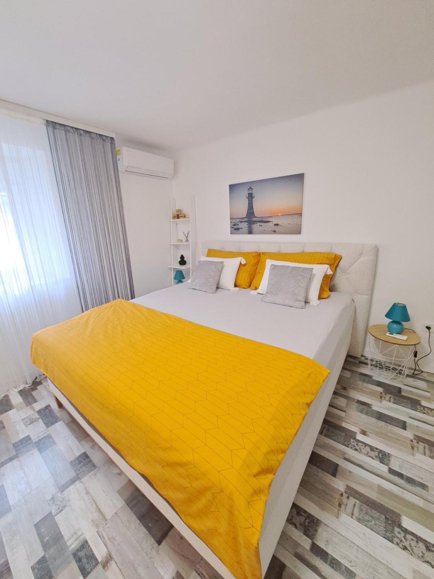 Vila Kuca Za Odmor Eni **** Šibenik Exteriér fotografie