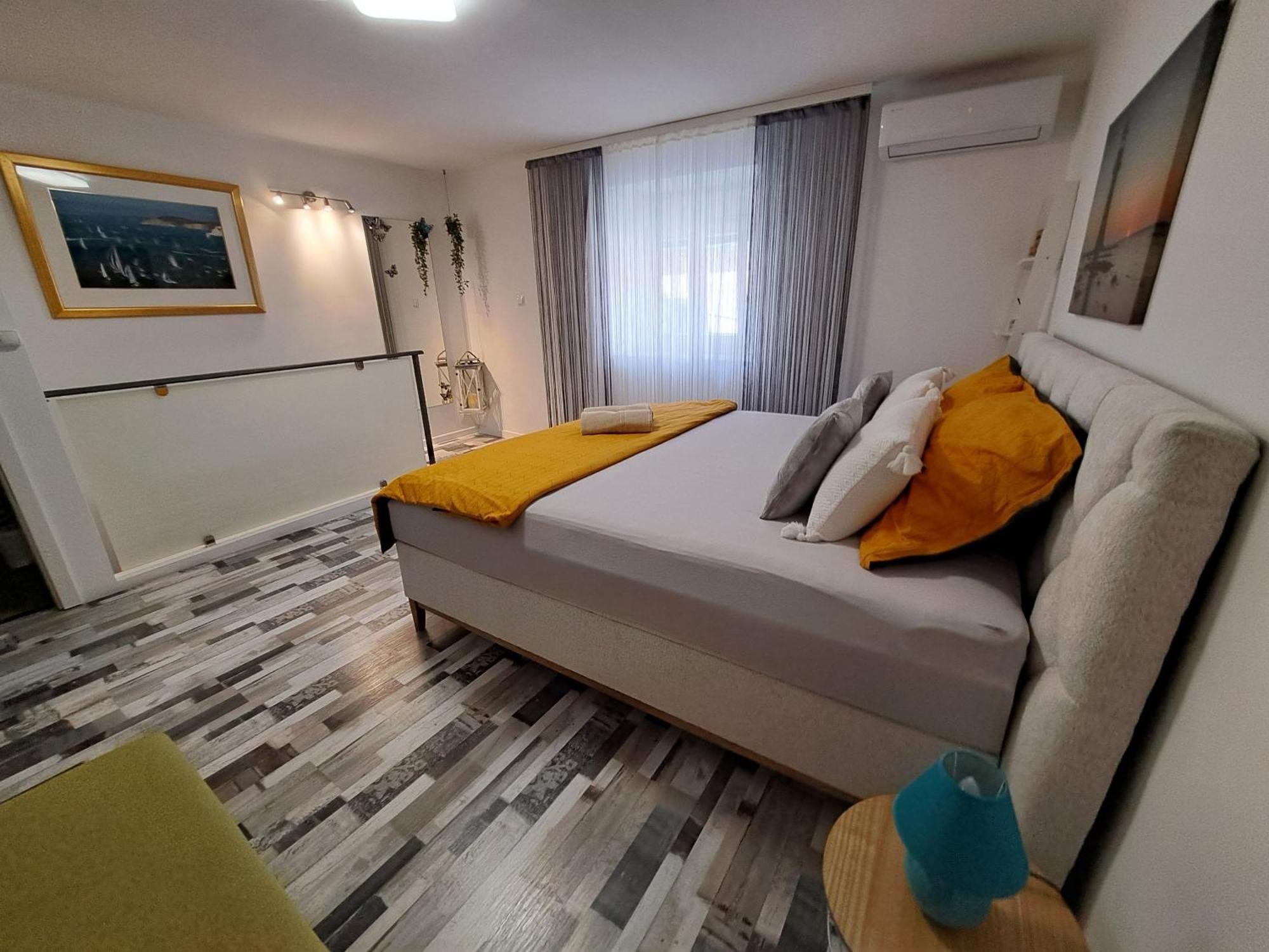 Vila Kuca Za Odmor Eni **** Šibenik Exteriér fotografie